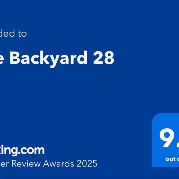 The Backyard 28，位于Khlong Toei的酒店