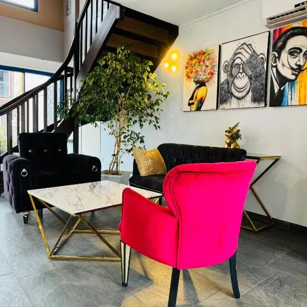 Kyriad Toulouse Sud - Roques，位于尔龙河畔若吉斯的酒店