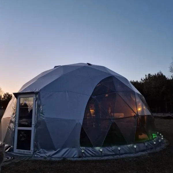 Rojus dviems，位于Žaugėdai的酒店