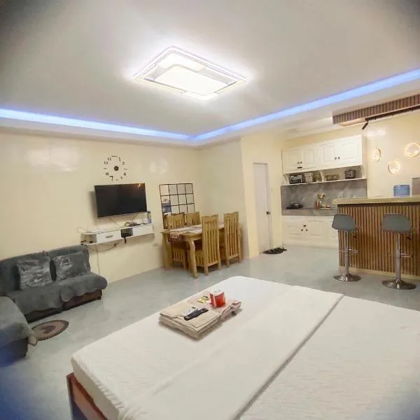 Wyne's Tiny House near Royal Farm Resort，位于第波罗的酒店