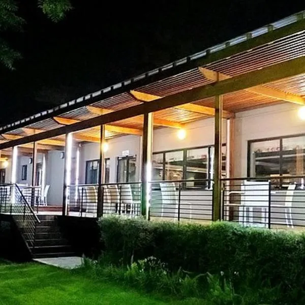 Sparkling Resorts and Spa，位于勒斯滕堡的酒店