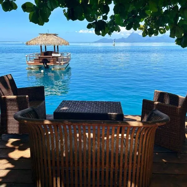 Moana Waterfront Bungalow，位于普纳奥亚的酒店