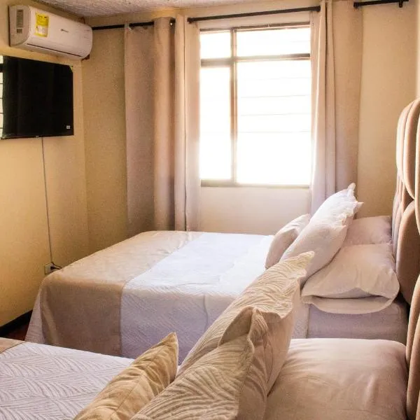 Hotel Casa Manta Cali，位于卡利的酒店