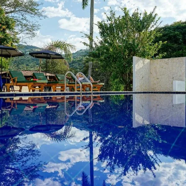 Tres Lagos Hotel，位于圣赫罗尼莫的酒店