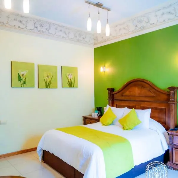 普埃布拉 - 安塔诺酒店，位于普埃布拉的酒店