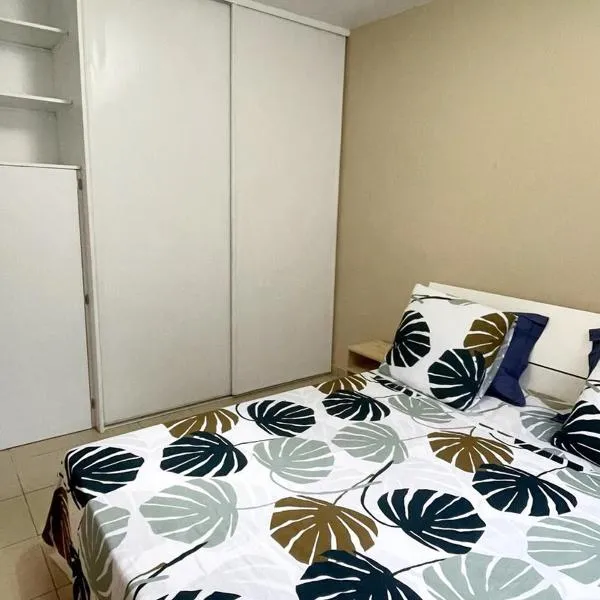 HeiBNB -Appart in a great location in Pirae，位于Pirae的酒店