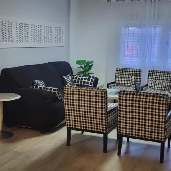 Aparamento WARNER 8 PERSONAS，位于平托的酒店