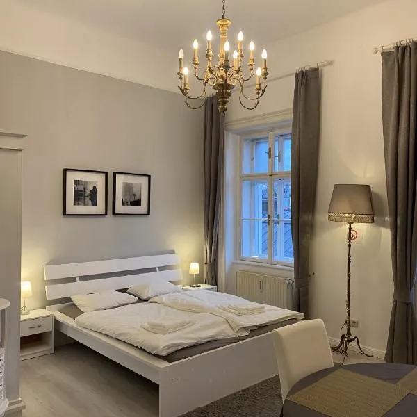 SEEBLICKAPARTMENT Direkt am See，位于格蒙登的酒店