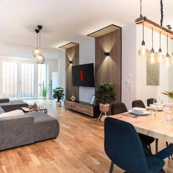 Großes zentrales Apartment Terrasse 2 Bäder，位于阿沙芬堡的酒店