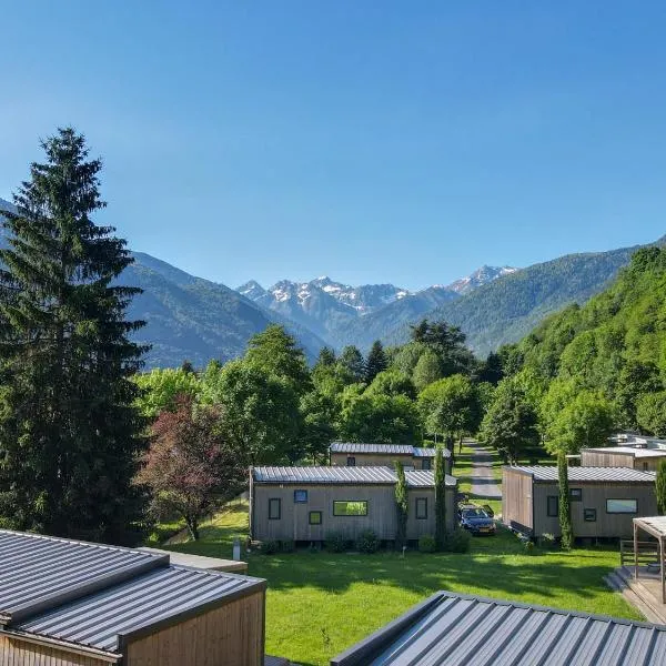 Camping Pradelongue，位于Moustajon的酒店