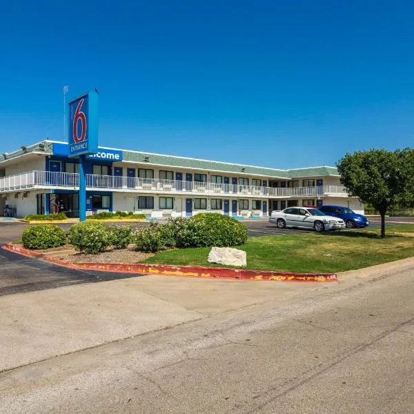 Motel 6-Bellmead, TX - Waco，位于Bellmead的酒店