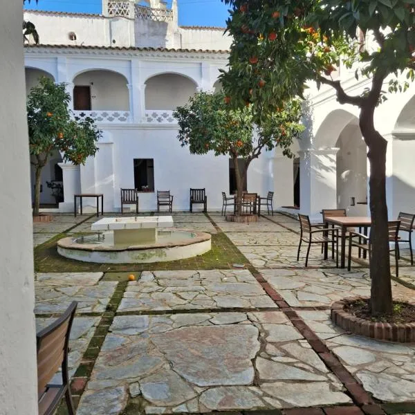 Hospedería Convento de la Parra, 06176，位于La Parra的酒店