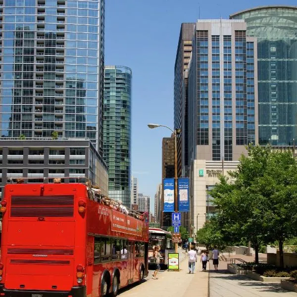 Embassy Suites by Hilton Chicago Downtown Magnificent Mile，位于芝加哥的酒店