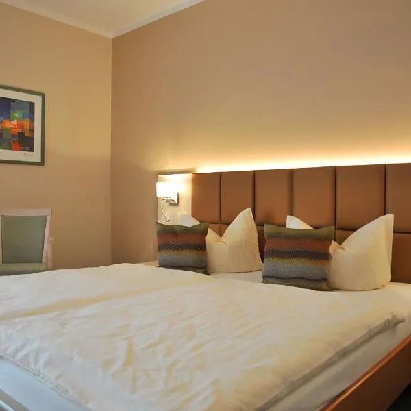 Hotel Friesen，位于韦尔道的酒店