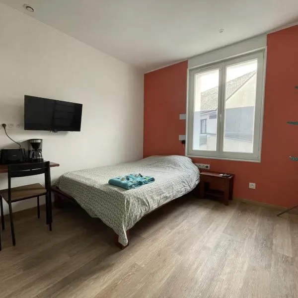 Studio Cosy renove 2023 Garage sur demande，位于圣皮耶尔代科尔普的酒店