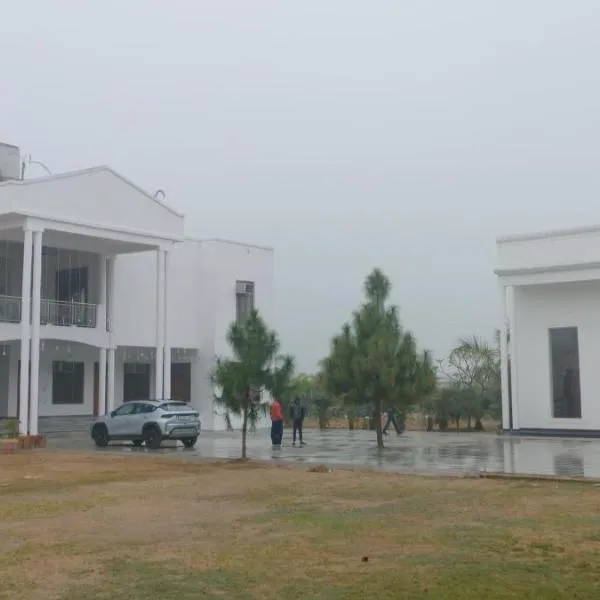 SHIVAAY GARDEN，位于Kannauj的酒店