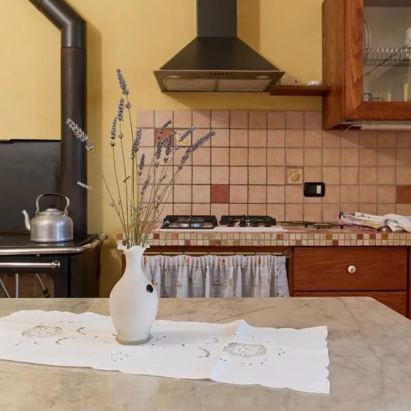 Monolocale di Meo，位于苏韦雷托的酒店