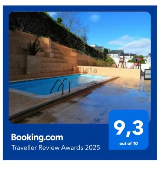 Apartamento Piscina 2G by Urraca Suites Viveiro，位于比韦罗的酒店