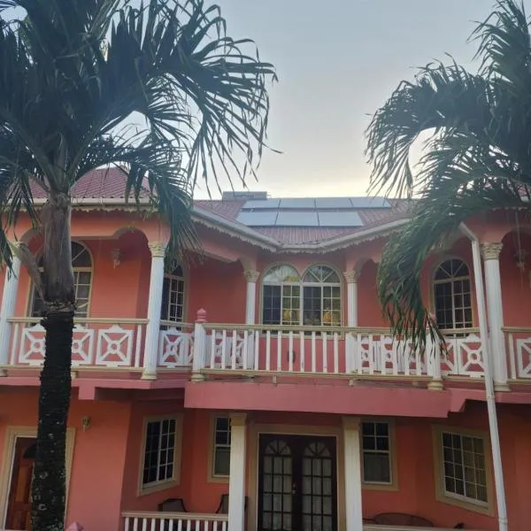 Airport Heights Apartment，位于Stubbs的酒店