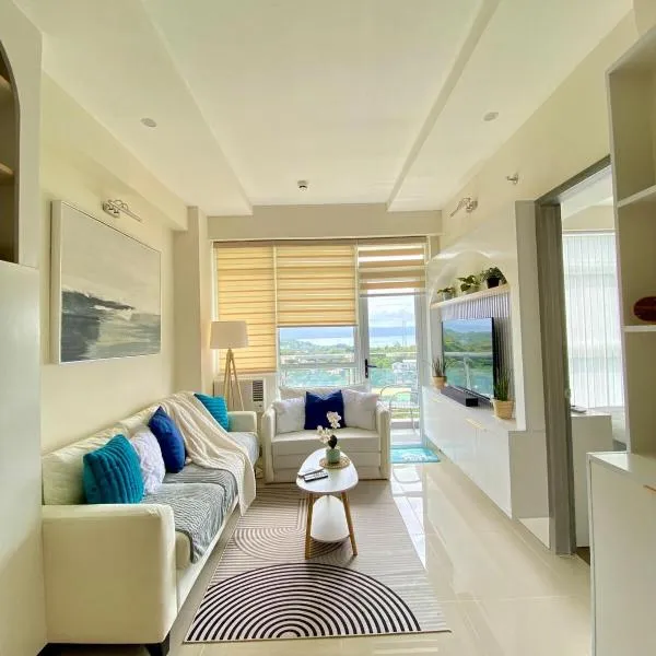 Luxury Oceanview Condo，位于长滩岛的酒店