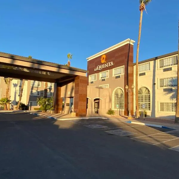 La Quinta Inn & Suites by Wyndham Safford Copper Valley，位于Safford的酒店