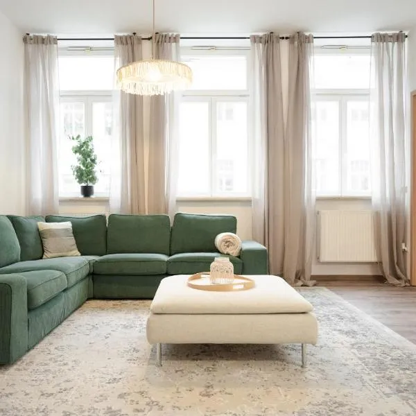 Exklusives City-Apartment am Altmarkt，位于勒鲍的酒店