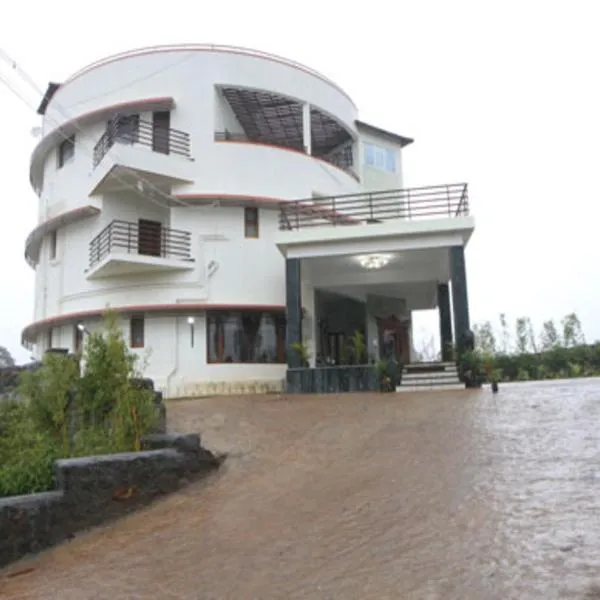 COASTAL GRAND MAHENDRAVANAM - KOLLI HILLS，位于科利希尔斯的酒店