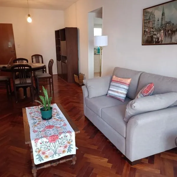 Nice apartment in good location,位于布宜诺斯艾利斯的酒店