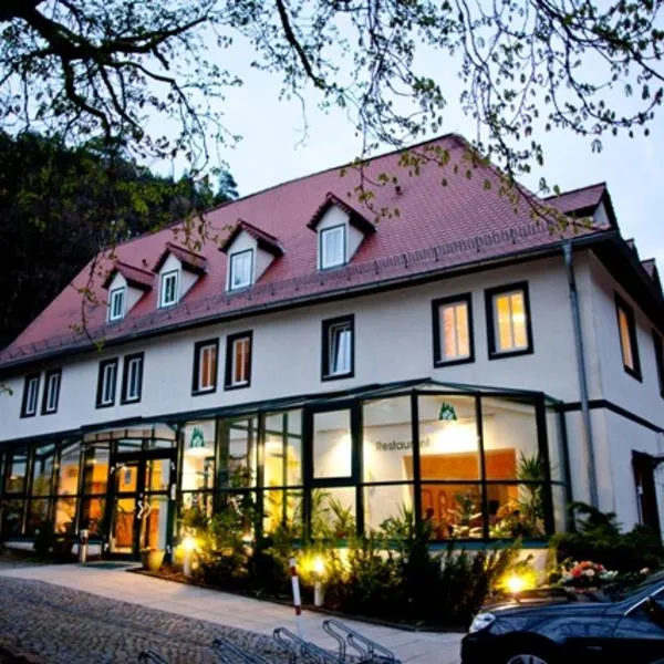 Waldhotel Linzmühle，位于Kahla的酒店