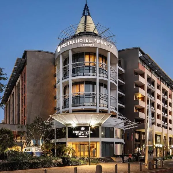 Protea Hotel Fire & Ice! by Marriott Durban Umhlanga Ridge，位于德班的酒店