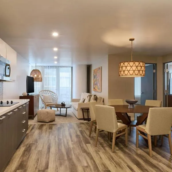 Casa Costera, Isla Verde Beach, Apartments by Marriott Bonvoy，位于圣胡安的酒店