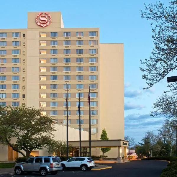 Sheraton Bucks County Langhorne，位于兰霍恩的酒店