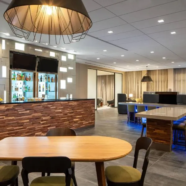 Courtyard by Marriott Lafayette South，位于拉斐特的酒店