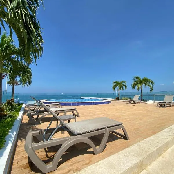 Apartment with direct access to the Sea in CTG，位于卡塔赫纳的酒店