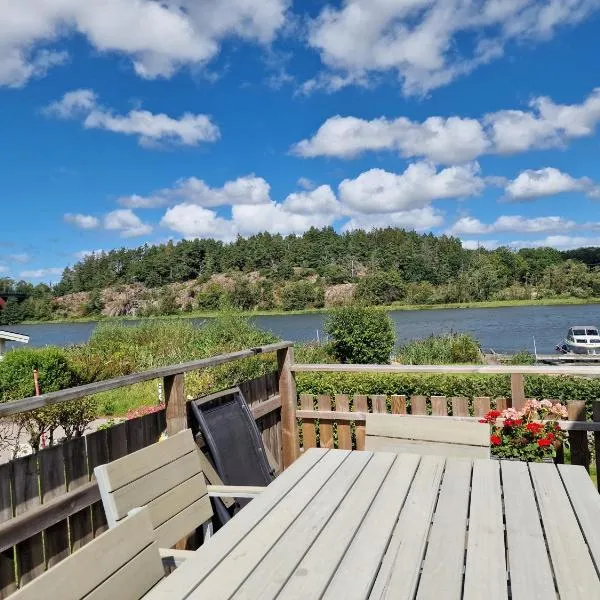 Trevligt fritidshus med underbar utsikt，位于哥德堡的酒店