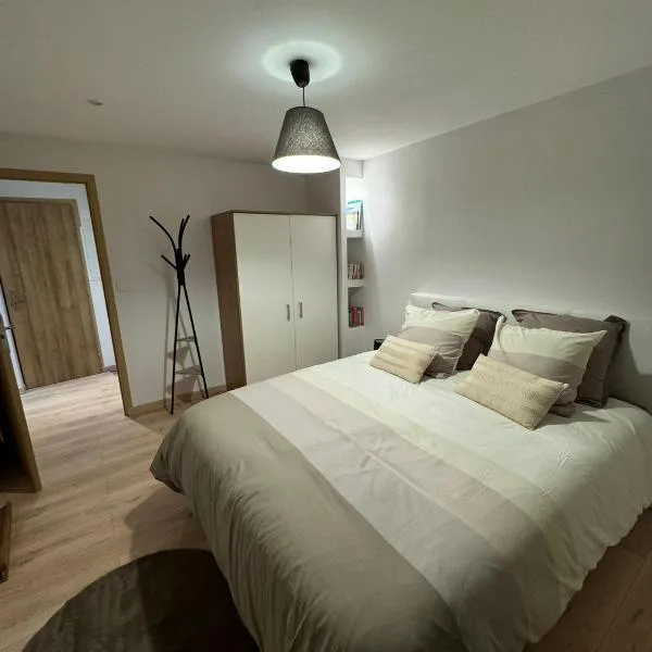 Appartement au centre du village，位于莫尔比耶的酒店