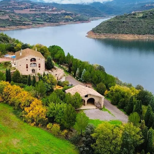 Masia Mas d'en Bosch Casa Rural Baronia de Rialb，位于莱里达的酒店