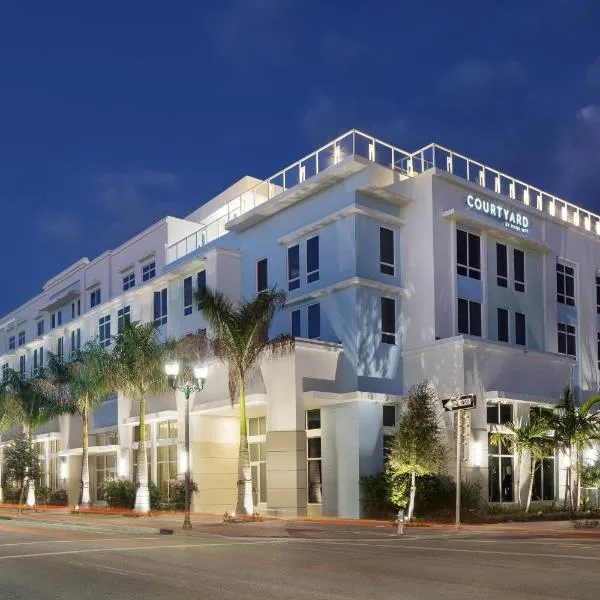 Courtyard by Marriott Delray Beach，位于德尔雷比奇的酒店