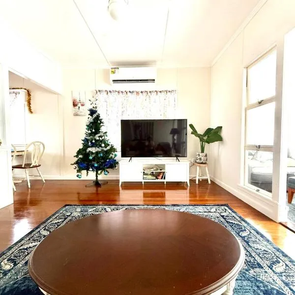 Peaceful holiday home in Margate Redcliffe，位于雷德克利夫的酒店