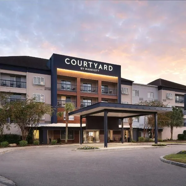 Courtyard by Marriott Myrtle Beach Broadway，位于默特尔比奇的酒店