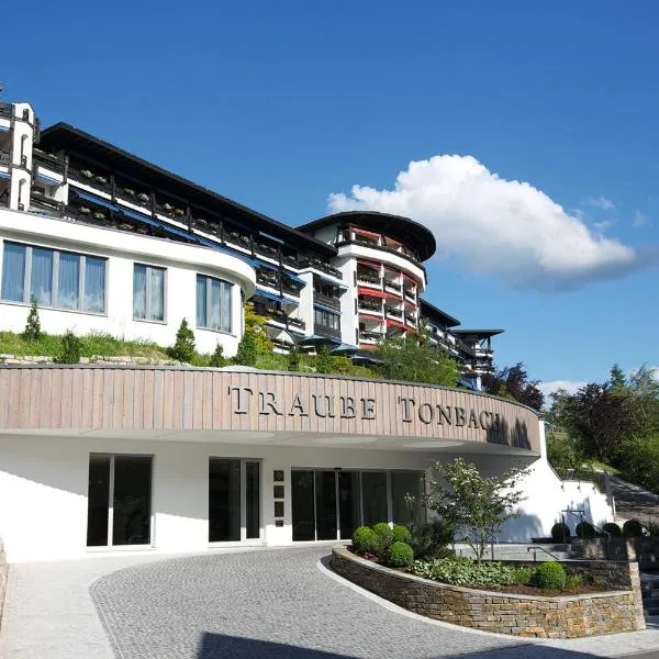 塔奥贝筒巴斯酒店，位于Schönmünzach的酒店