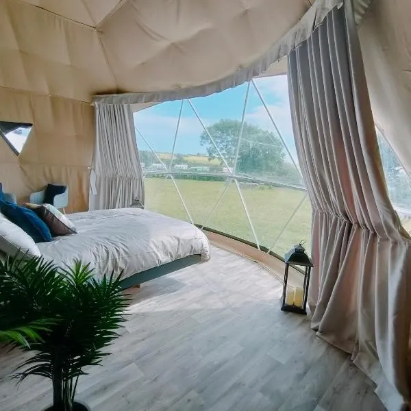Mountain Forge Escape Glamping/Camping site，位于Pallas的酒店