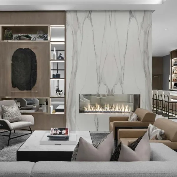 AC Hotel by Marriott St Louis Central West End，位于圣路易斯的酒店