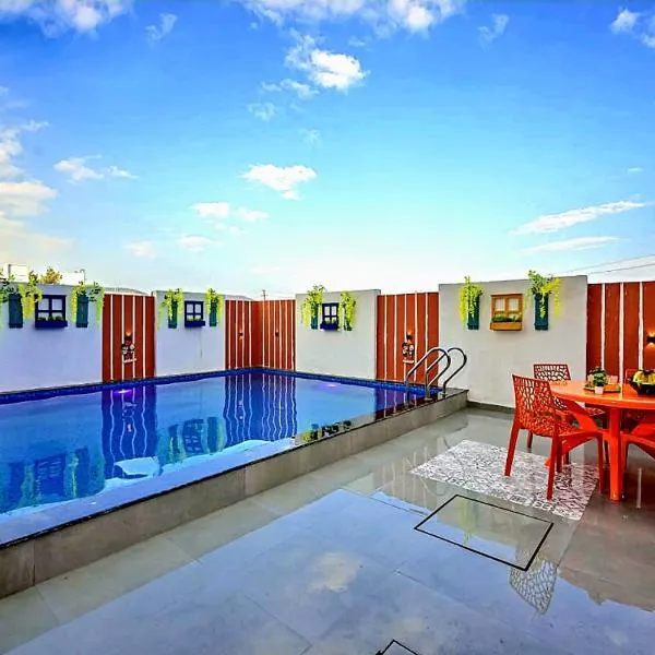 ll EMPYREAN STAY ll AIRAWAT VILLA ll 2BHK ll AC ll PRIVATE POOL ll WIFI ll，位于罗纳瓦拉的酒店