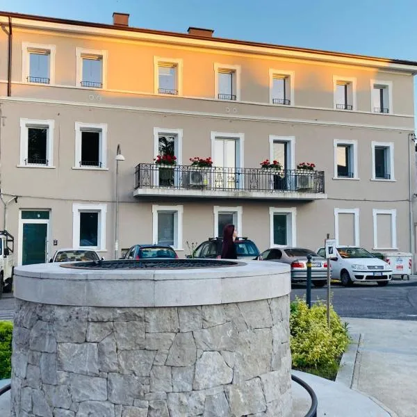 Alloggi Tosca Airport Lodges，位于龙基德伊莱焦纳里的酒店