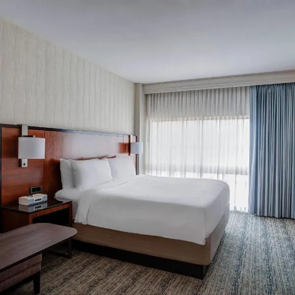 休斯顿乔治布什洲际机场万豪酒店，位于休斯顿的酒店