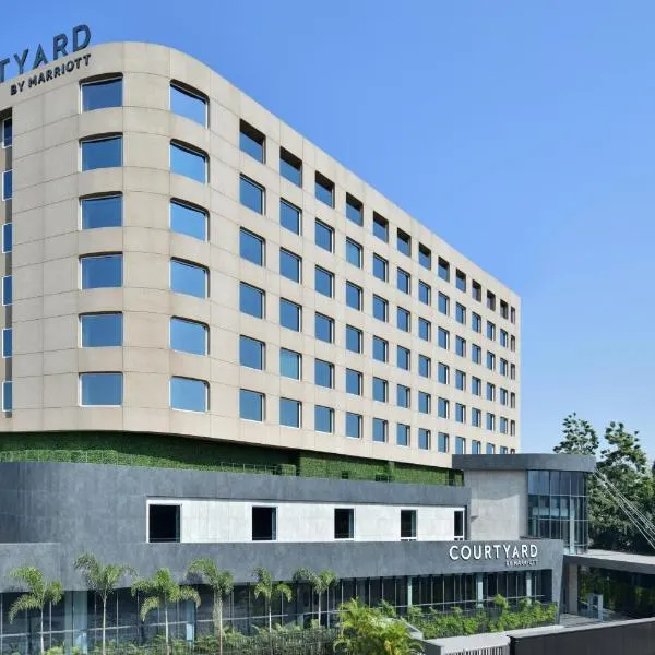Courtyard by Marriott Nashik，位于纳西克的酒店