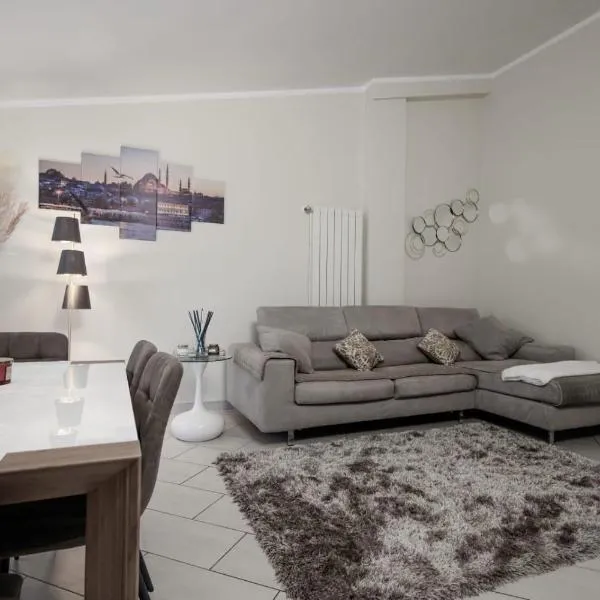 Prestige Apartments，位于维亚雷焦的酒店