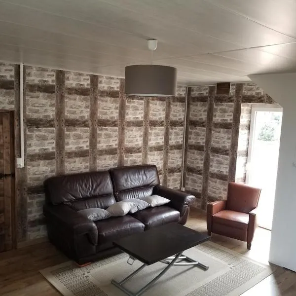 Grand Gîte grande capacité dans l'Allier，位于Loddes的酒店