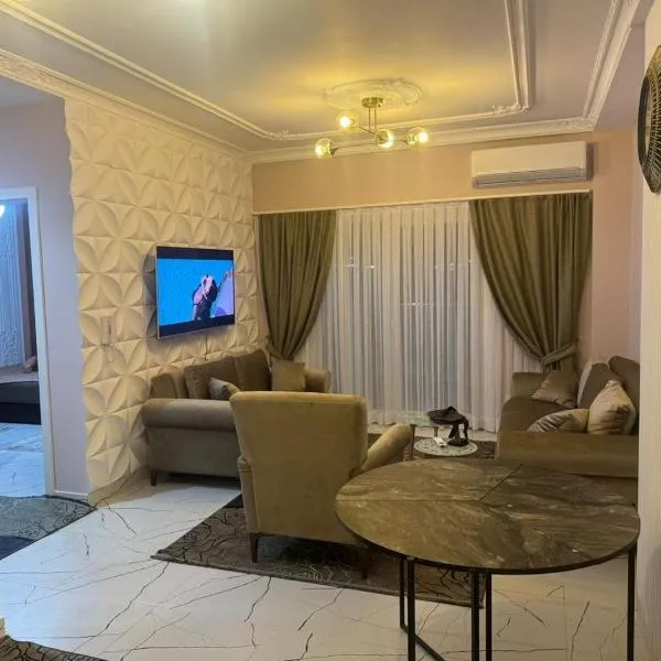Royal Apartment Golem，位于格勒姆的酒店